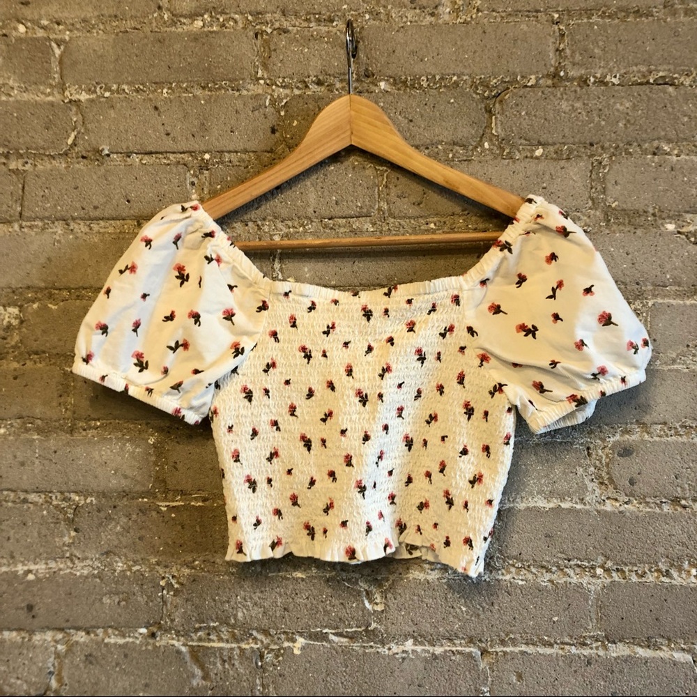 American Eagle Floral Crop Top - Size S